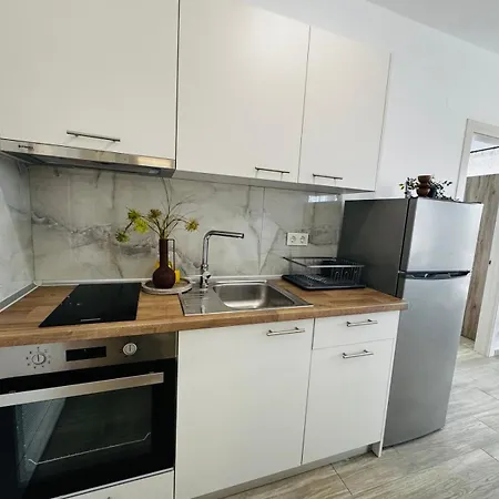 公寓 Modern Living Apartments By Delta Hospitality Ofrínion