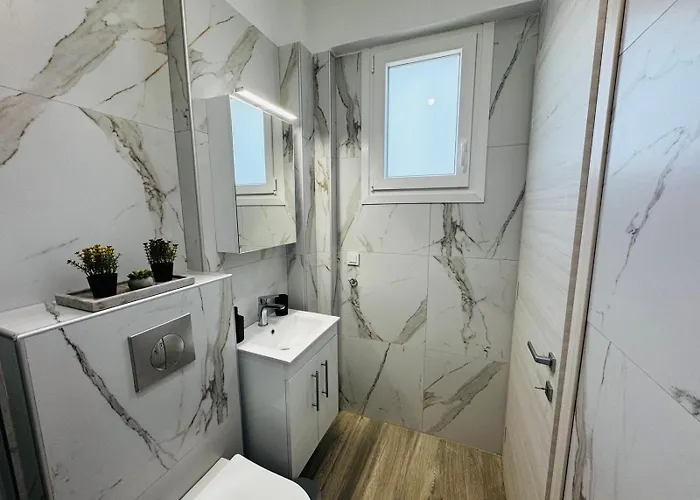 Modern Garden Apartments, Delta Hospitality
