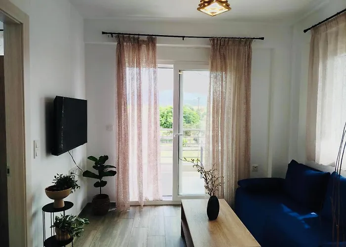 Apartment Modern Garden Apartments, Delta Hospitality *