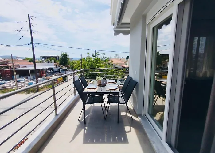 Modern Garden Apartments, Delta Hospitality Apartment